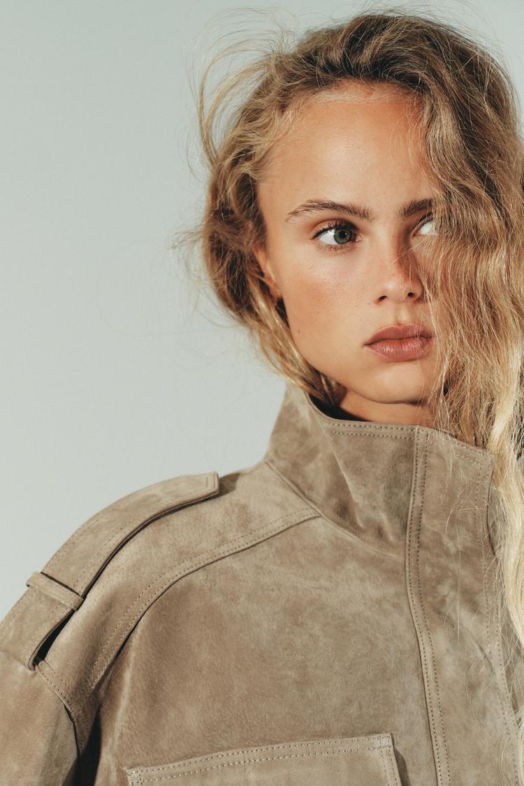 Women stand-collar solid jacket, detail