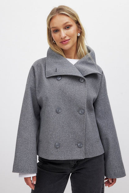 Women shawl button jacket, front view